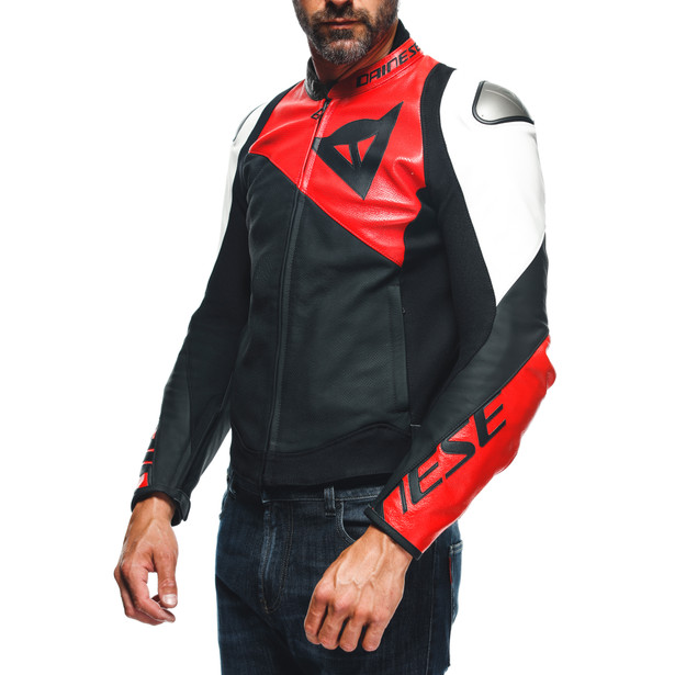 sportiva-giacca-moto-in-pelle-perforata-uomo-black-matt-lava-red-white image number 8