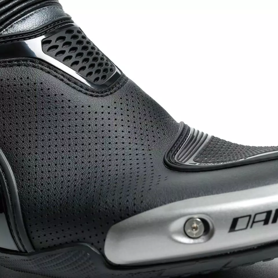 TORQUE 3 OUT AIR BOOTS | BLACK/ANTHRACITE | Dainese