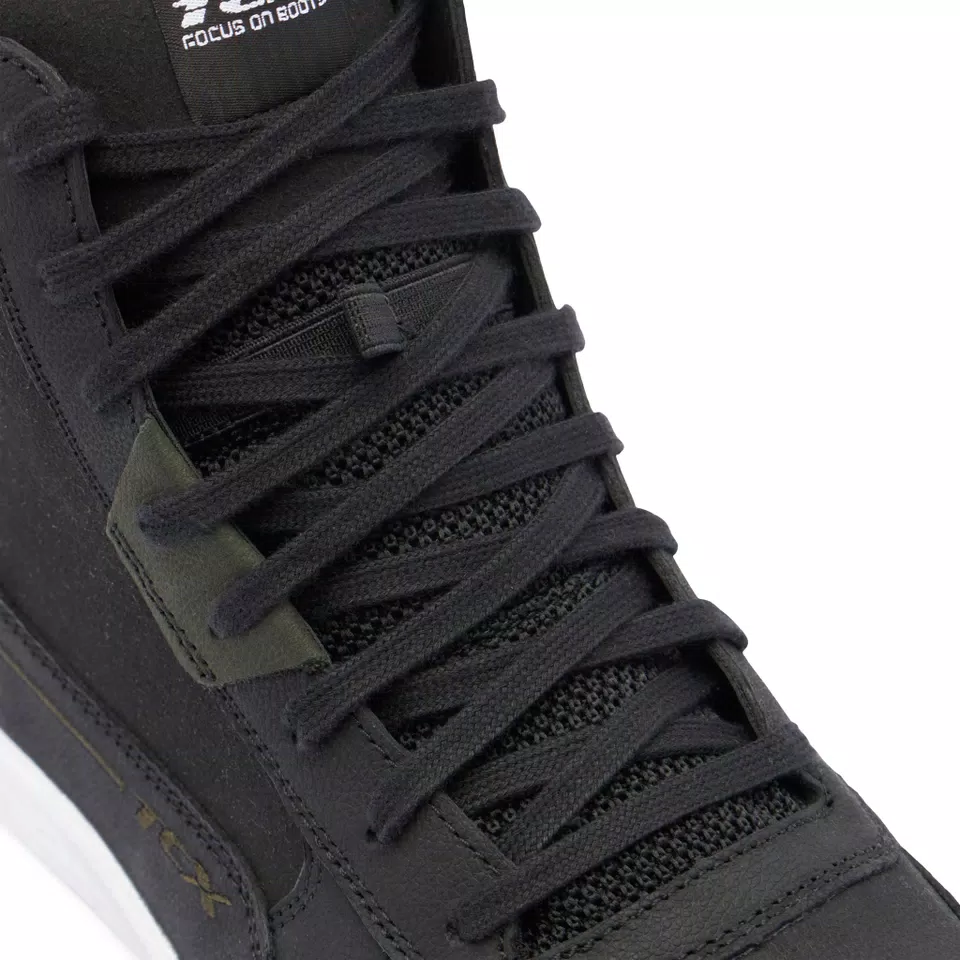 MOOD 2 GORE-TEX® MEN'S WATERPROOF MOTORCYCLE SHOES - BLACK MOOD 2 GORE-TEX® MEN'S WATERPROOF MOTORCYCLE SHOES - BLACK