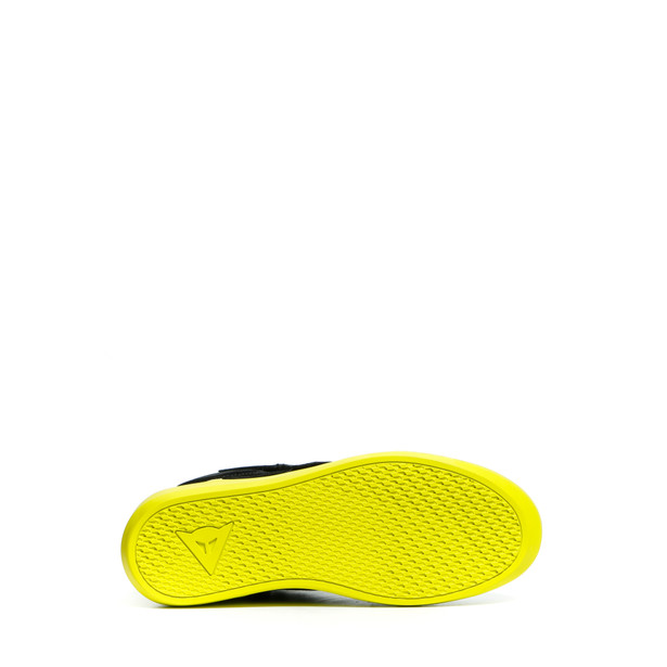 dover-gore-tex-shoes-black-fluo-yellow image number 3