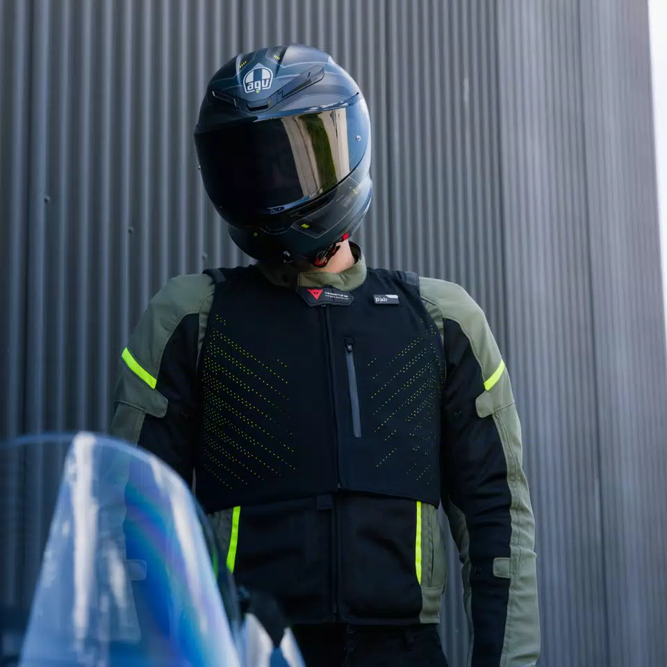 SMART AIR MOTORCYCLE AIRBAG VEST BLACK Dainese