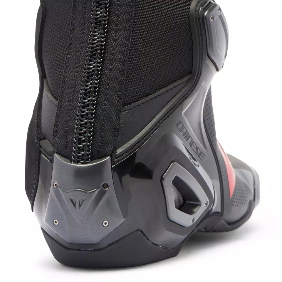 AXIAL 2 AIR - MEN'S MOTORCYCLE RACING SUMMER BOOTS | BLACK AXIAL 2 AIR - MEN'S MOTORCYCLE RACING SUMMER BOOTS | BLACK
