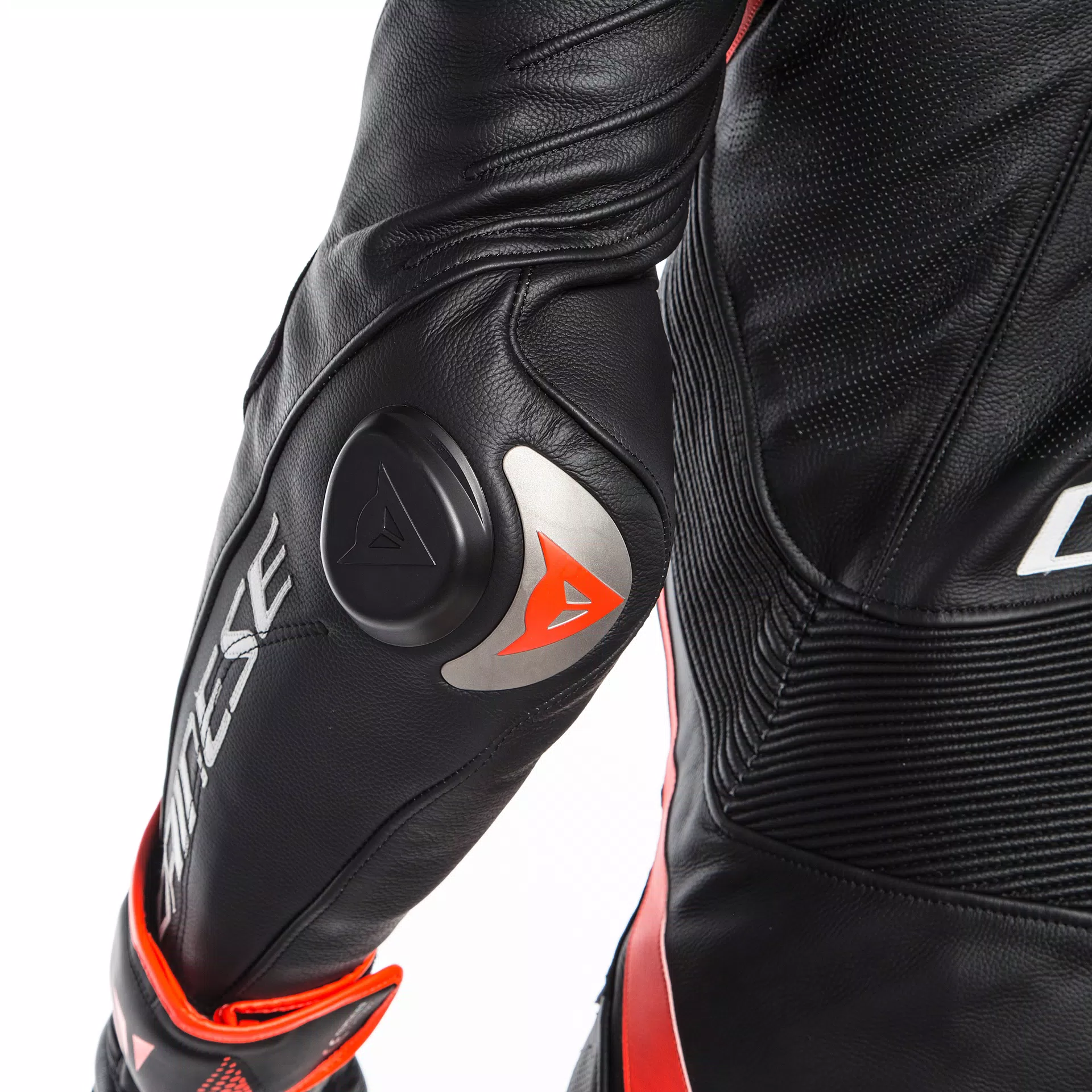 LAGUNA SECA 4 1PC PERF. LEATHER SUIT