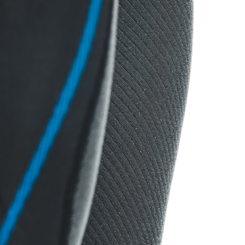 dry-pants-3-4-black-blue image number 9