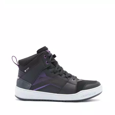 Chaussures moto femme impermeables et legeres Dainese