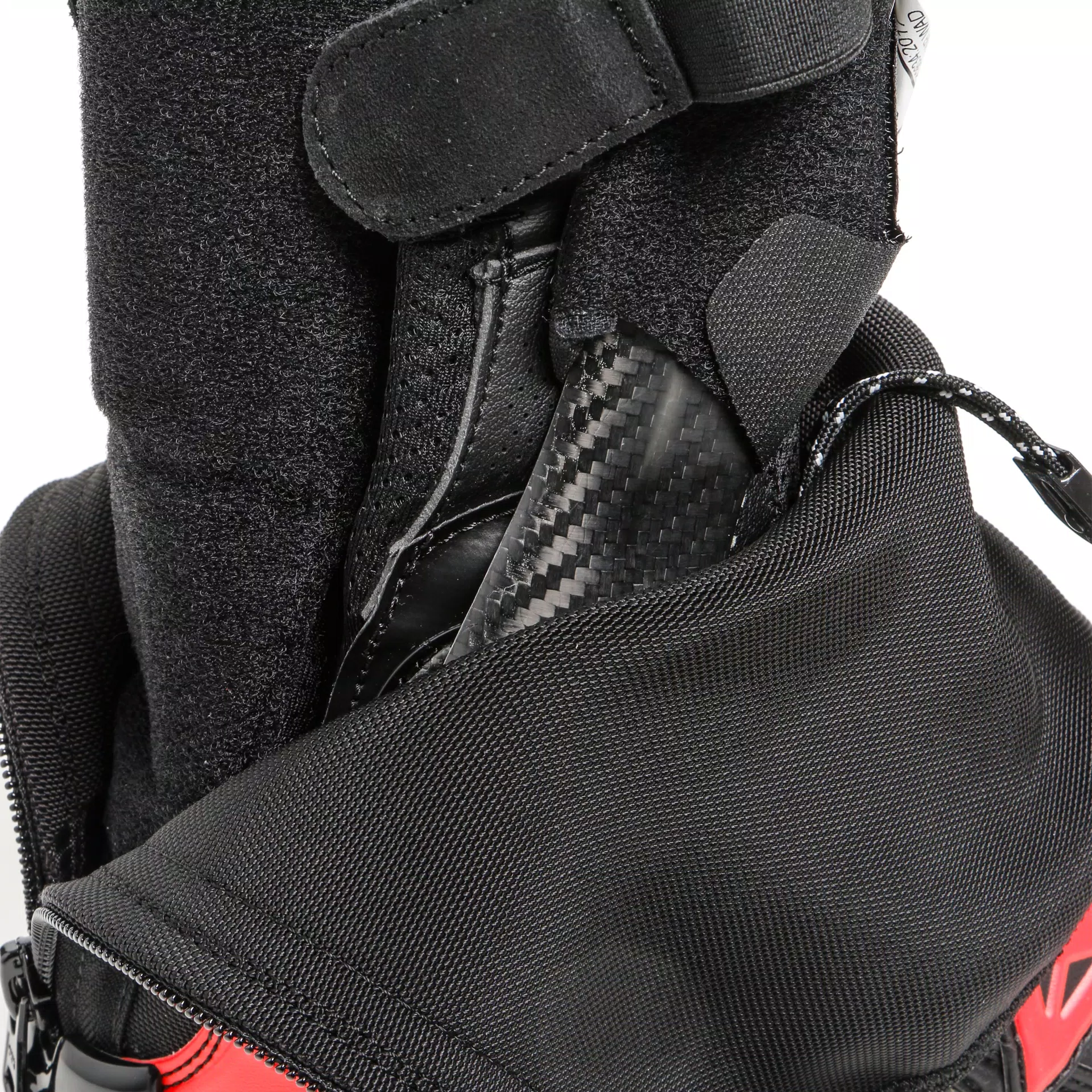 AXIAL GORE-TEX&reg; BOOTS
