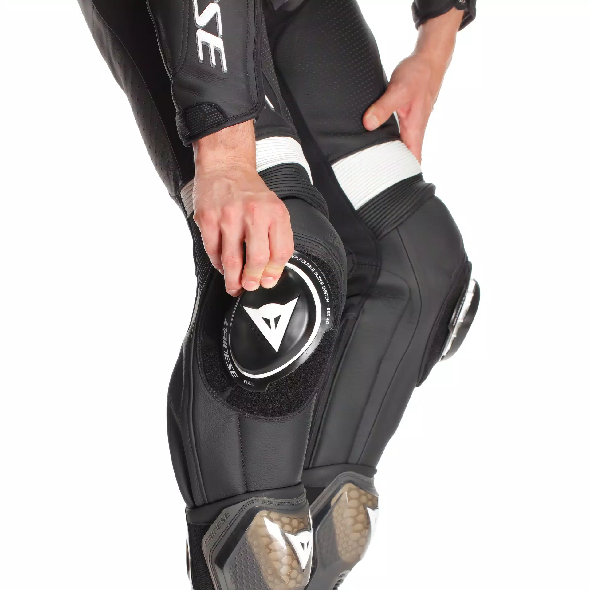 LAGUNA SECA 6 PERF 1PC LEATHER SUIT