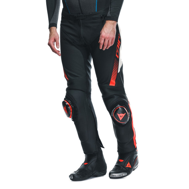 super-speed-pantaloni-moto-in-pelle-perforata-uomo-black-white-red-fluo image number 6