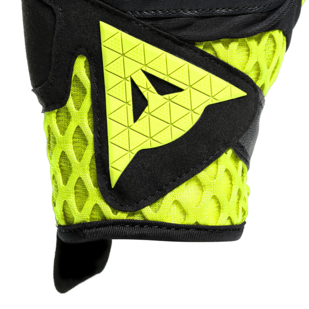 air-maze-unisex-gloves-black-fluo-yellow image number 7