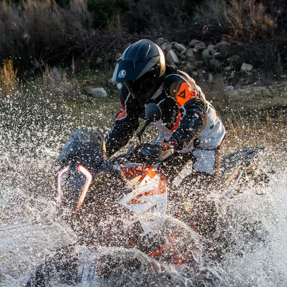 D-EXPLORER 2 GORE-TEX JACKET - GLACIER-GRAY/ORANGE/BLACK - 13