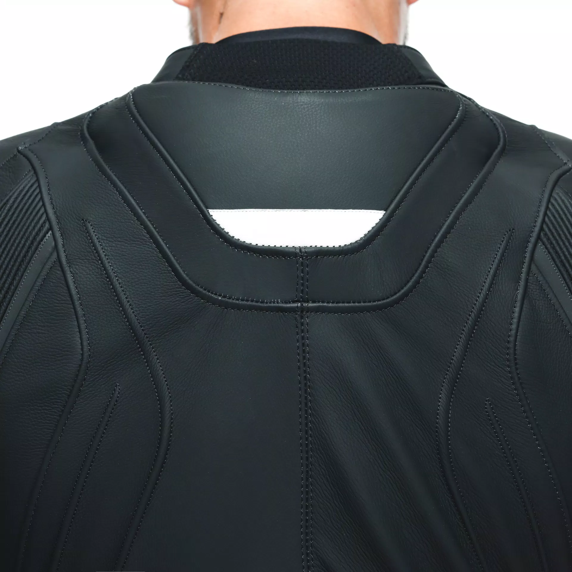 AVRO 4 LEATHER 2PCS SUIT