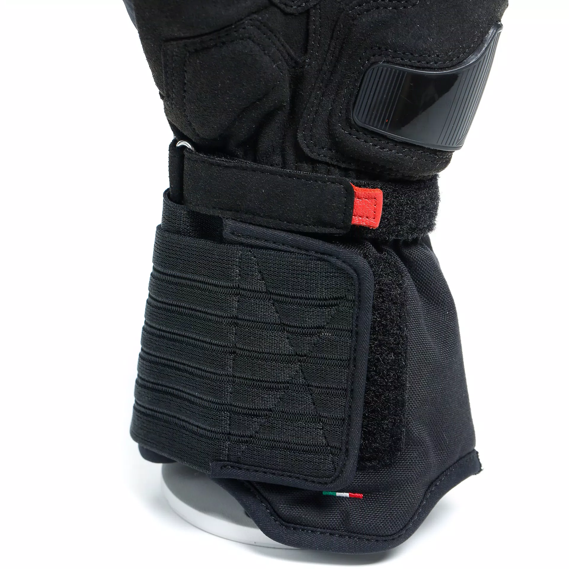 NEMBO GORE-TEX® GLOVES+GORE GRIP TECHNOLOGY