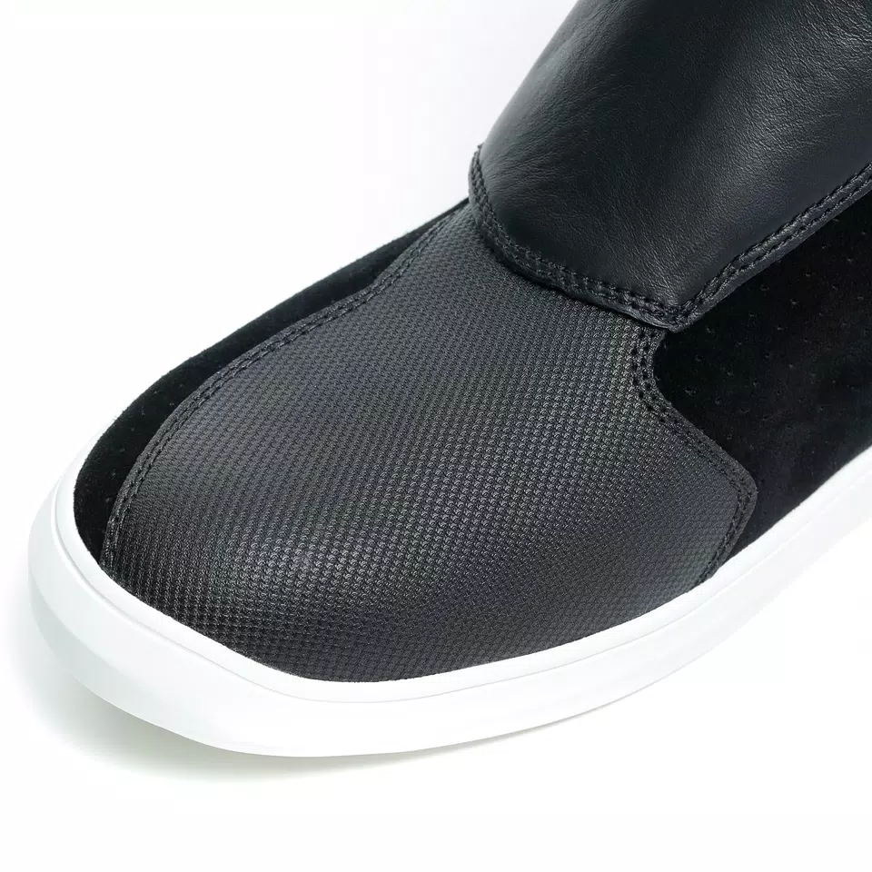 ダイネーゼdainese【DOVER GORE-TEX® SHOES】 201775224_42C_F.jpeg?format=