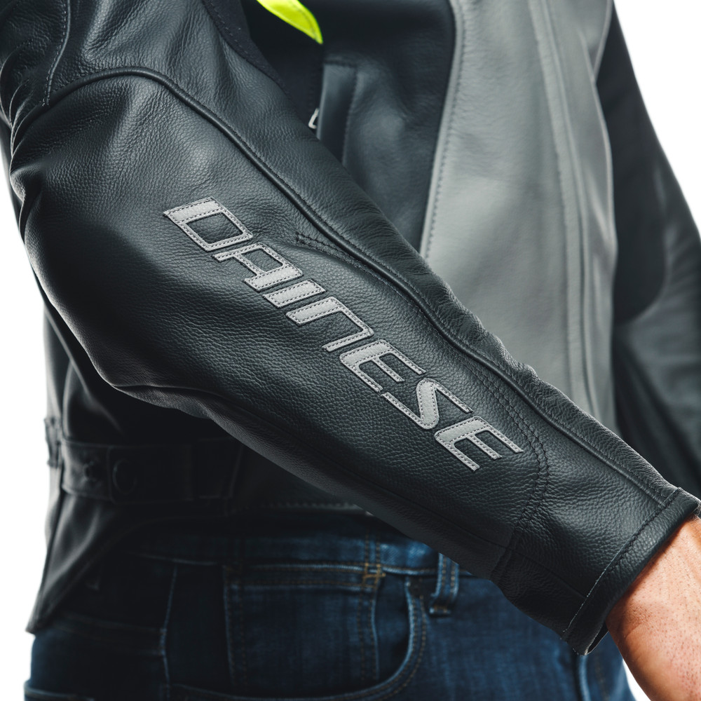 racing-4-leather-jacket image number 17