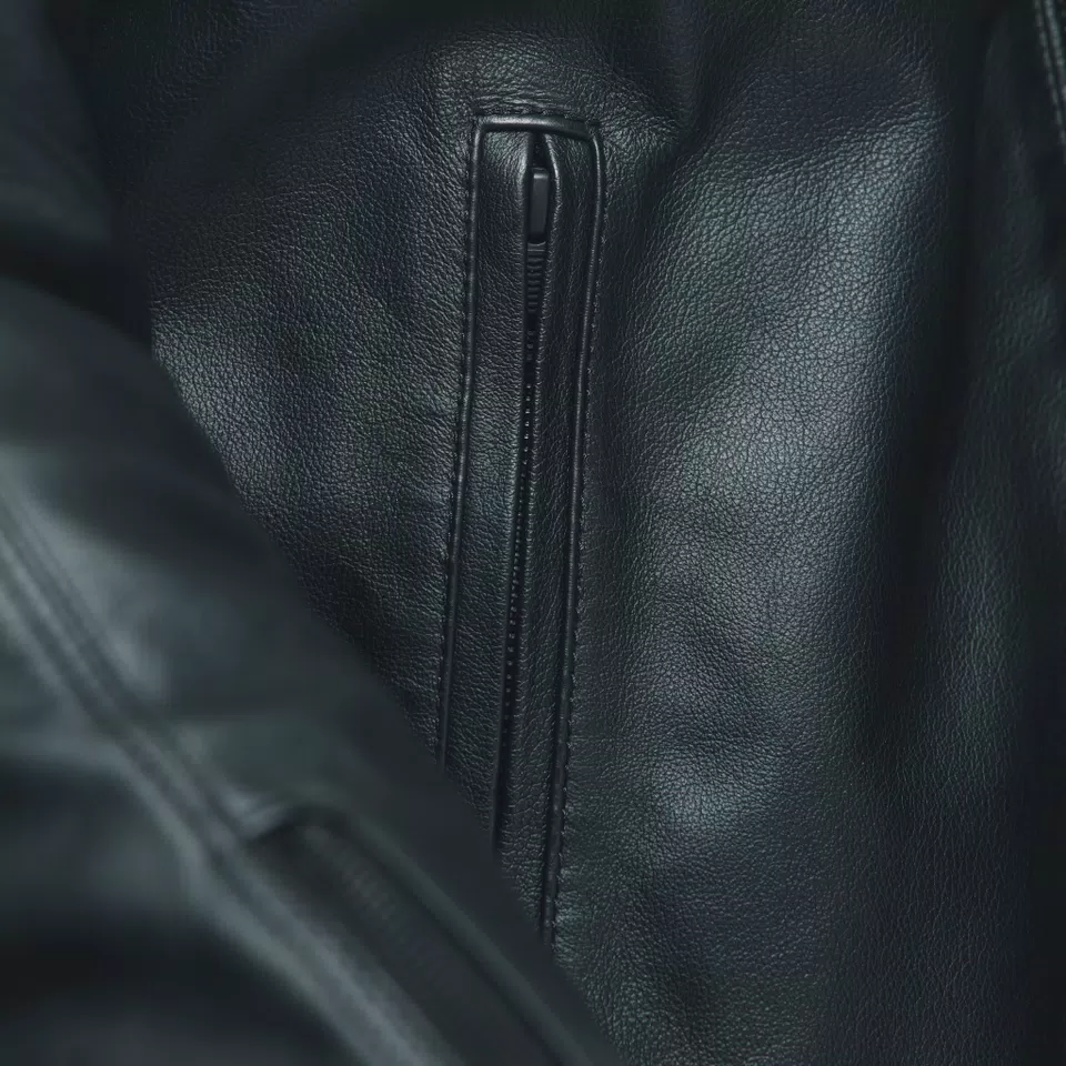 ZAURAX - MEN'S MOTORCYCLE LEATHER JACKET | BLACK | Dainese ZAURAX - MEN'S MOTORCYCLE LEATHER JACKET | BLACK | Dainese