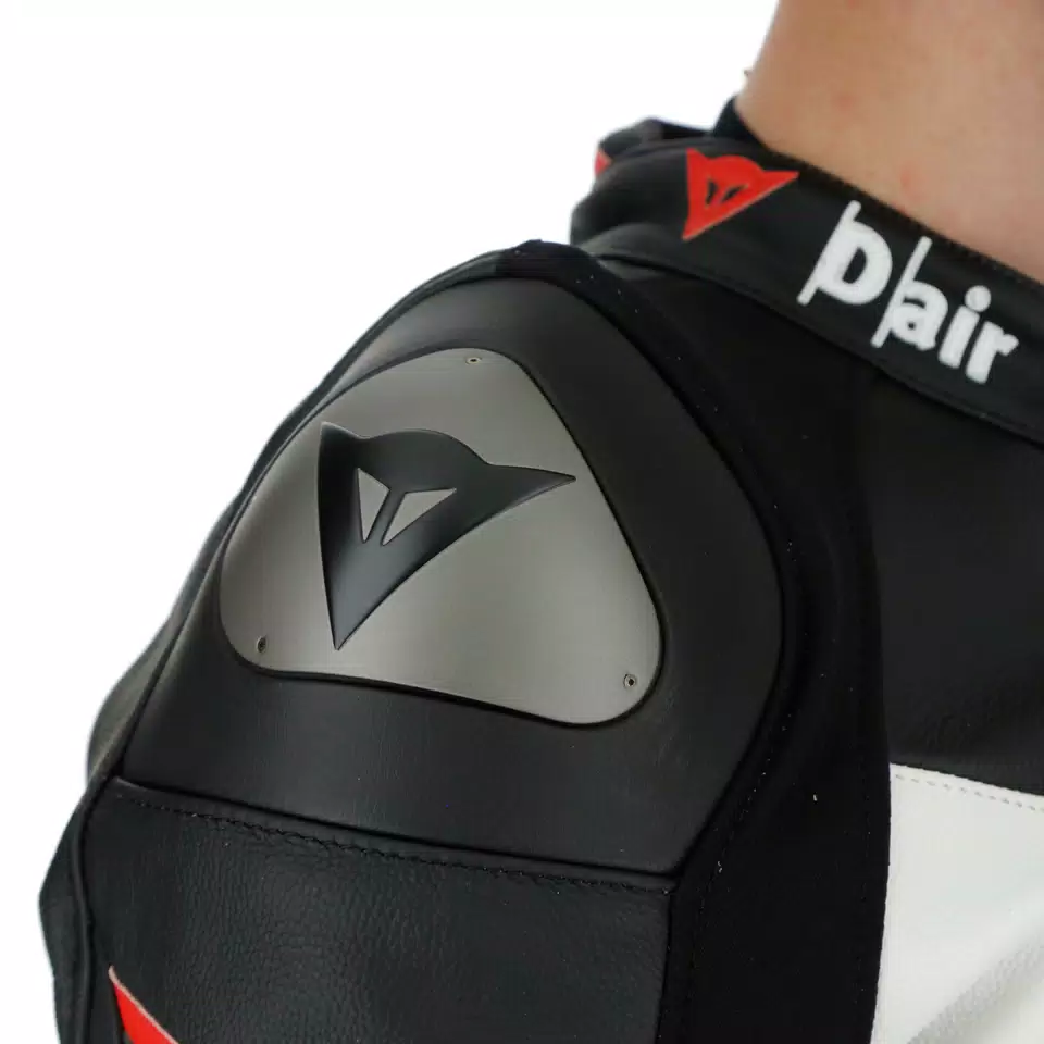 【jun】　ダイネーゼ RACING 3 D-AIR LEATHER 201D20021_A66_B.png?format=
