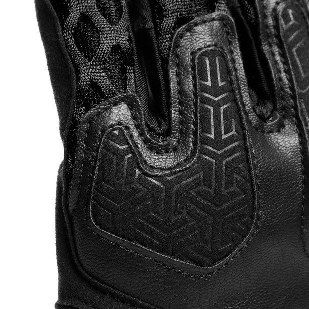 air-maze-unisex-gloves-black-black image number 4