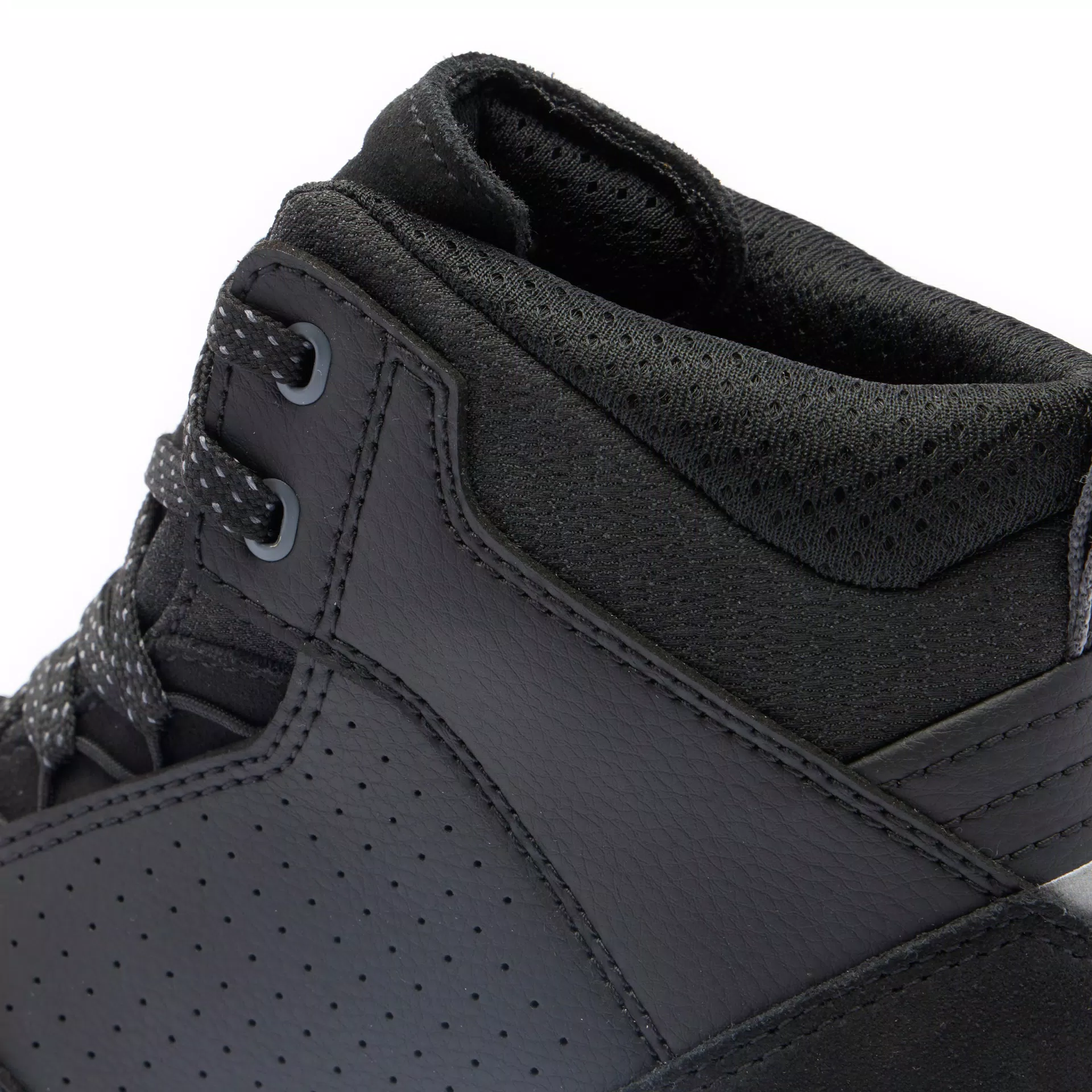 SUBURB D-WP - WOMEN'S WATERPROOF MOTORCYCLE SHOES