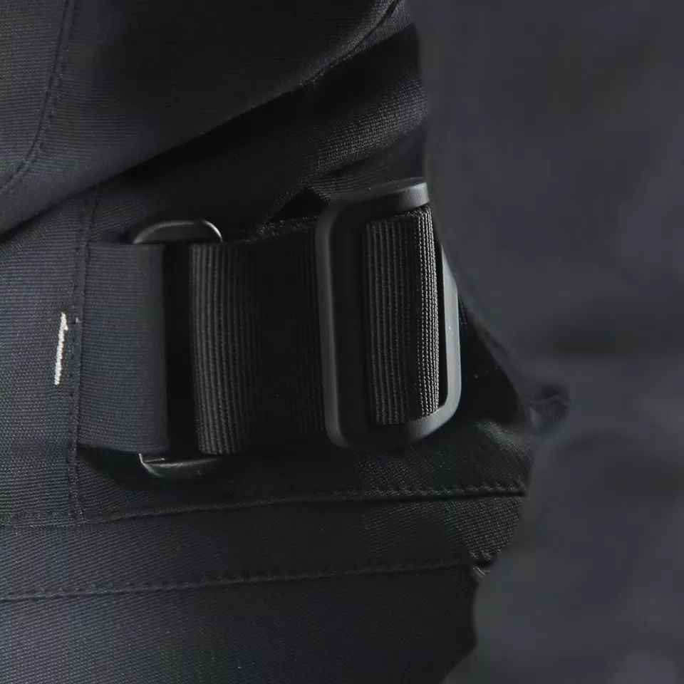 CARVE MASTER 2 D-AIR GORE-TEX JACKET - BLACK/BLACK/LIGHT-GRAY - 21