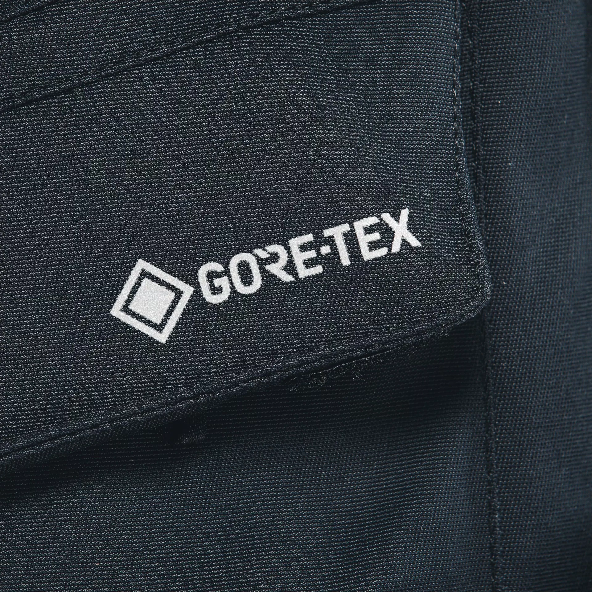 CARVE MASTER 3 GORE-TEX® - MEN'S WATERPROOF MOTORCYCLE JACKET