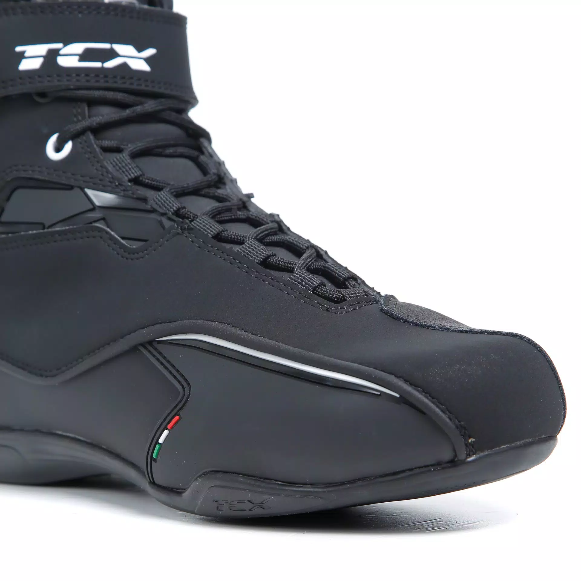 ZETA WP MEN'S WATERPROOF MOTORCYCLE SHOES - BLACK | TCX
