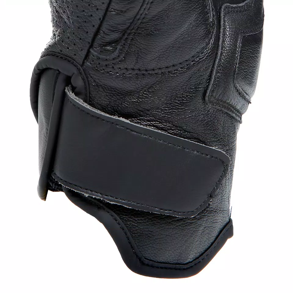 BLACKSHAPE - MEN'S MOTORCYCLE LEATHER GLOVES | BLACK/BLACK BLACKSHAPE - MEN'S MOTORCYCLE LEATHER GLOVES | BLACK/BLACK