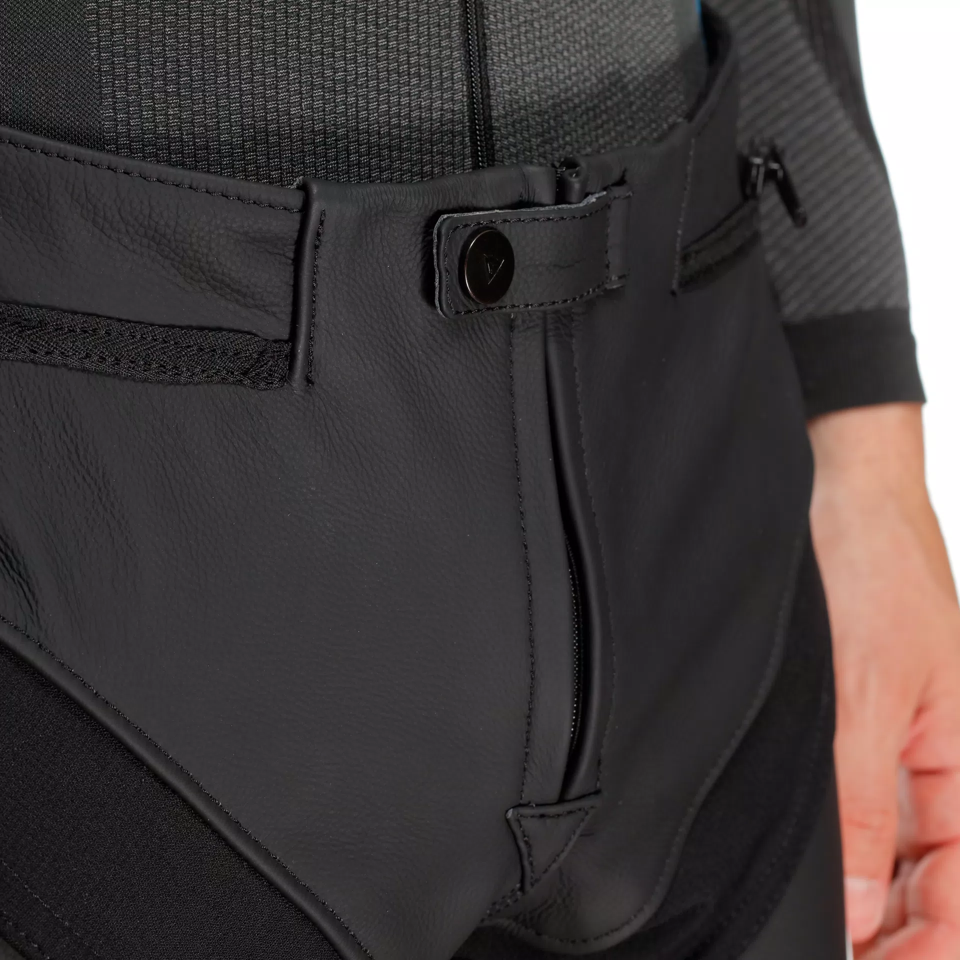 DELTA 4 - MEN'S MOTORCYCLE LEATHER PANTS