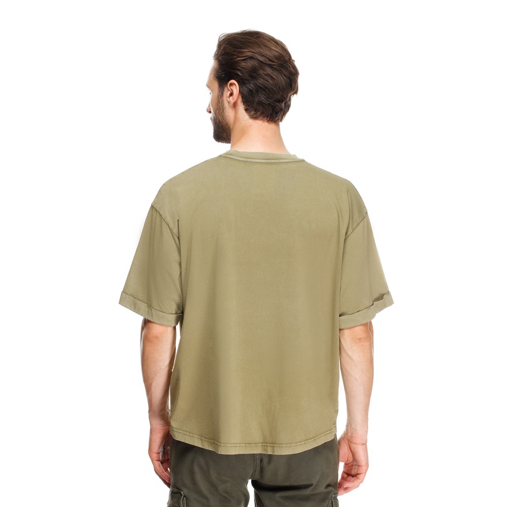 sfumata-camiseta-cuello-redondo-hombre-olive-branch image number 3