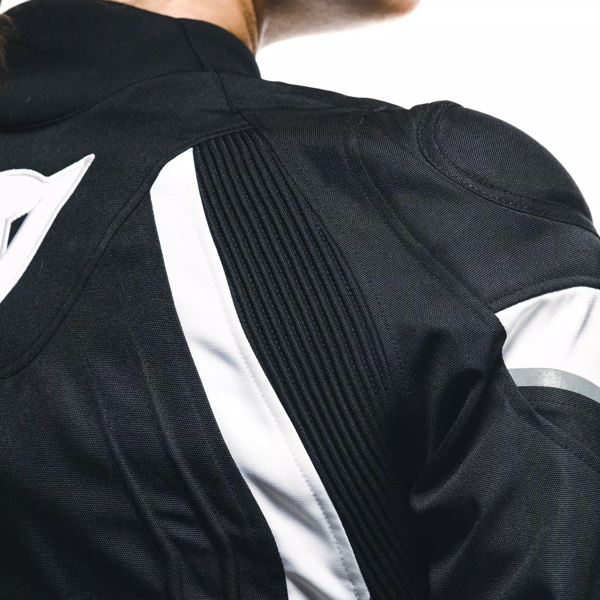 AVRO 5 - WOMEN'S FABRIC MOTORCYCLE JACKET