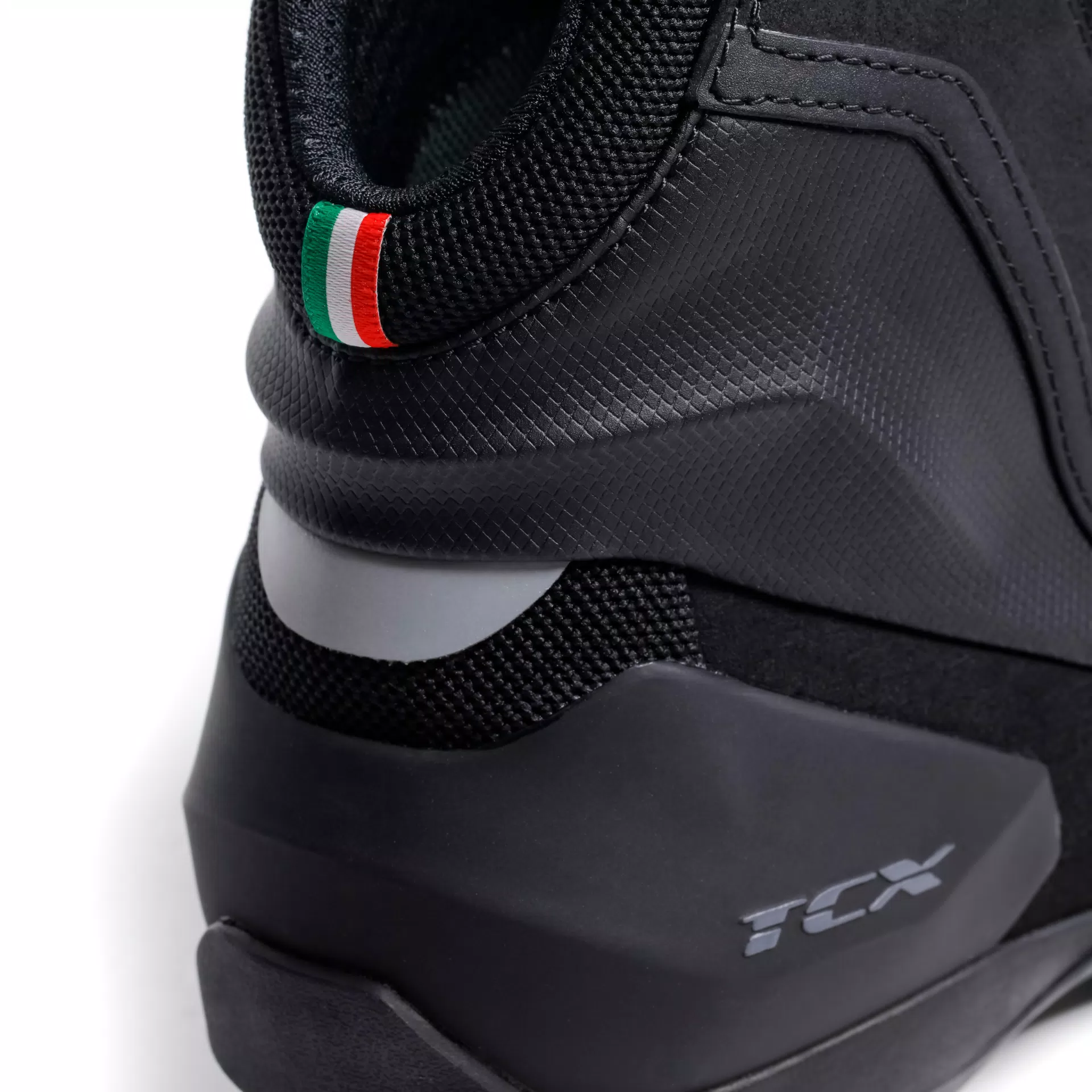 JUPITER 5 GORE-TEX® MEN'S WATERPROOF MOTORCYCLE SHOES - BLACK