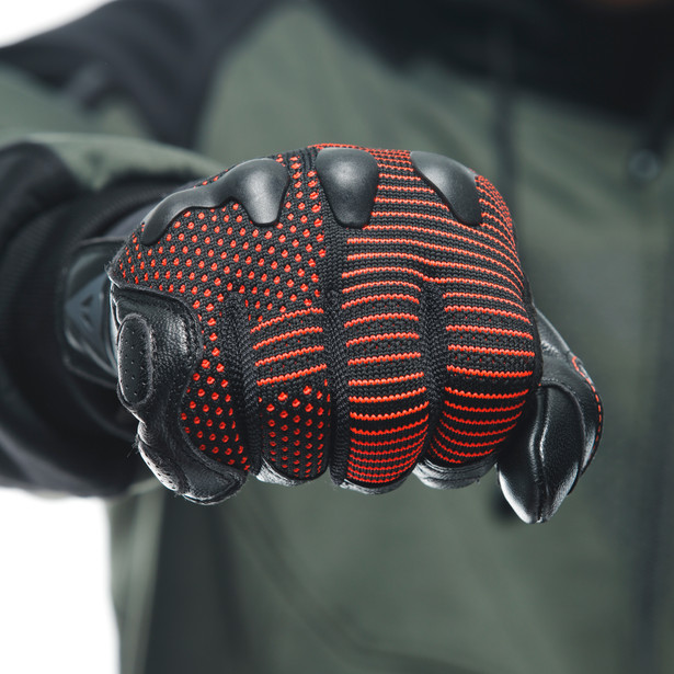 unruly-ergo-tek-gloves-black-fluo-red image number 17