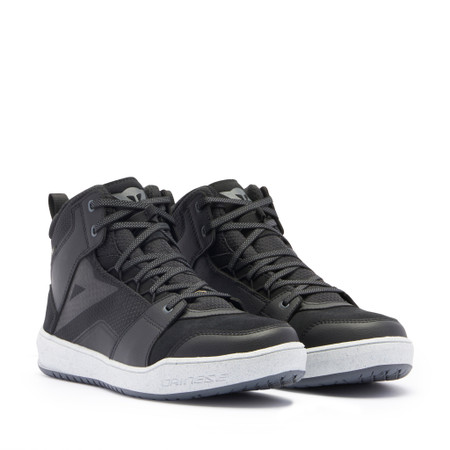 sneakers for motorcycle riding