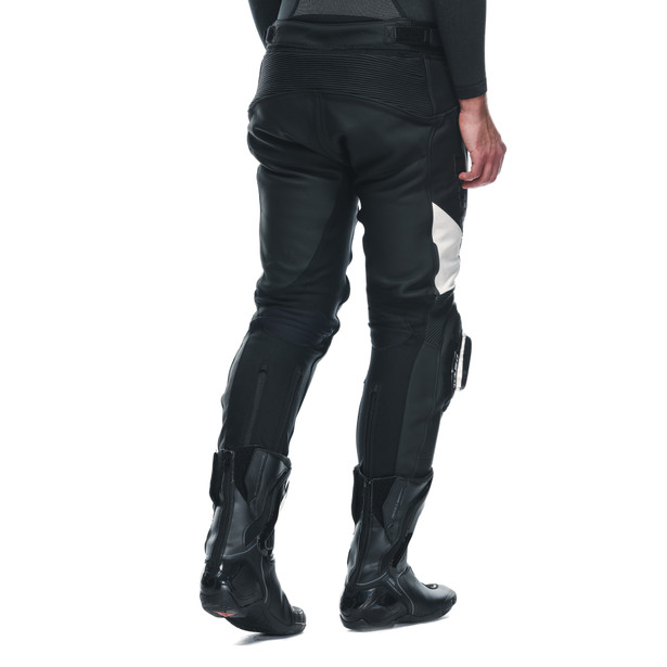 delta-4-pantaloni-moto-in-pelle-uomo-black-white image number 7