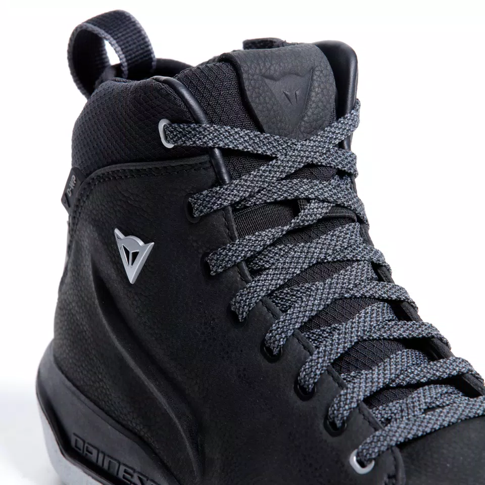 METRACTIVE D WP WOMEN S WATERPROOF MOTORCYCLE SHOES BLACK WHITE Dainese