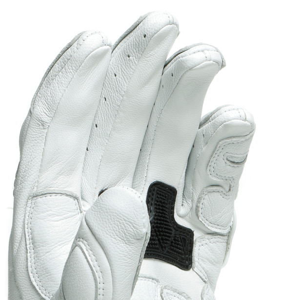 druid-3-gloves-white image number 5