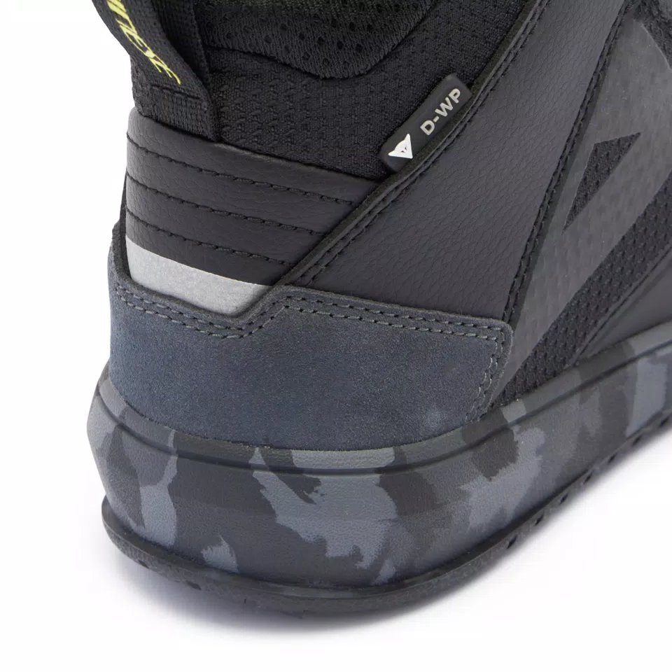 SUBURB D-WP - MEN'S WATERPROOF MOTORCYCLE SHOES - BLACK/CAMO/ACID YELLOW - 9