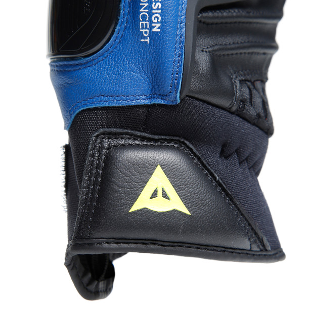 carbon-4-short-gloves-racing-blue-black-fluo-yellow image number 7