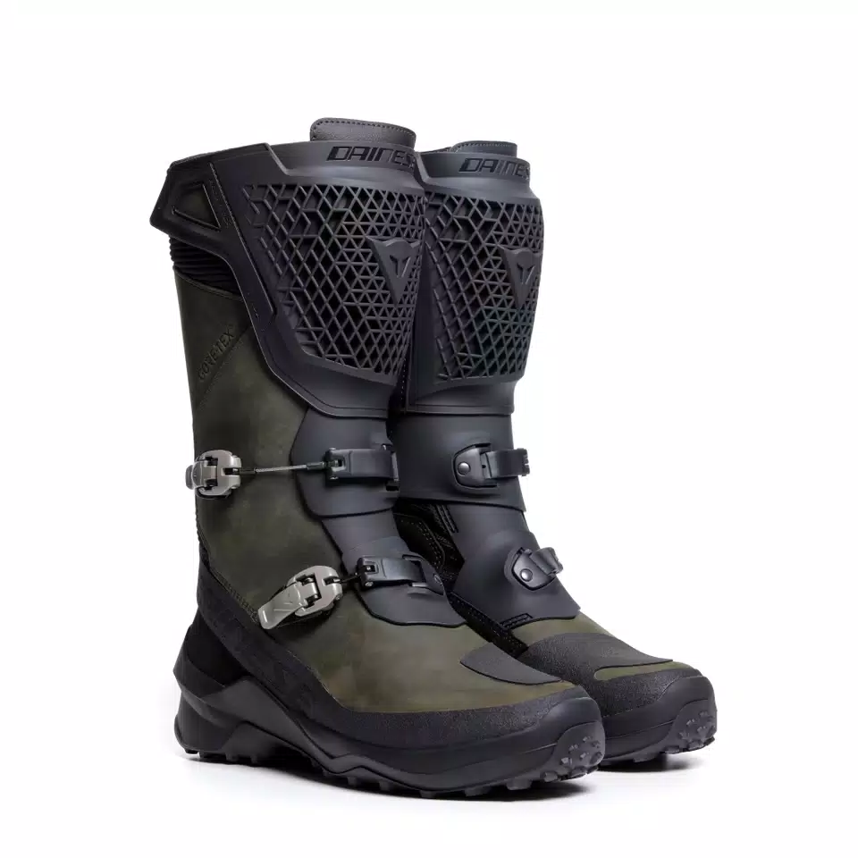 Stivali moto impermeabili deals