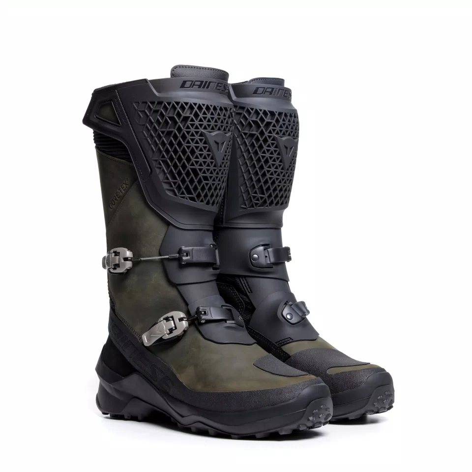 SEEKER GORE TEX BOOTS