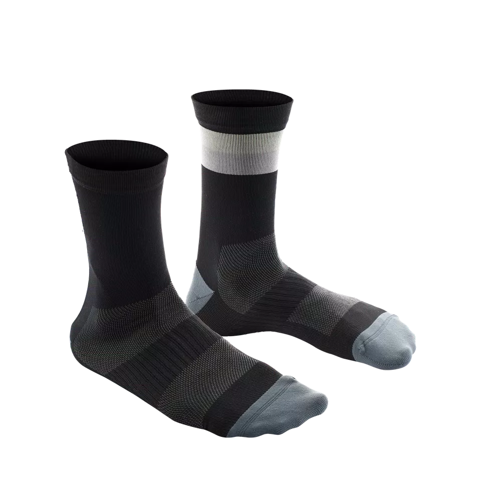 HG AER - REINFORCED BIKE SOCKS - BLACK BROOKLIN - 1