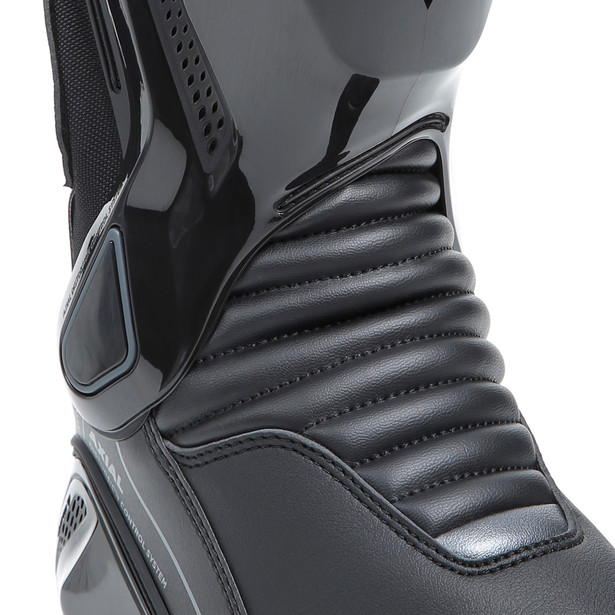 nexus-2-boots-black image number 9
