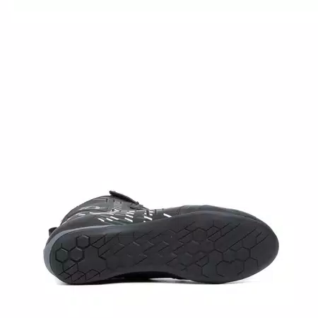 R04D WP MEN'S WATERPROOF MOTORCYCE SHOES - BLACK/WHITE -  - 4