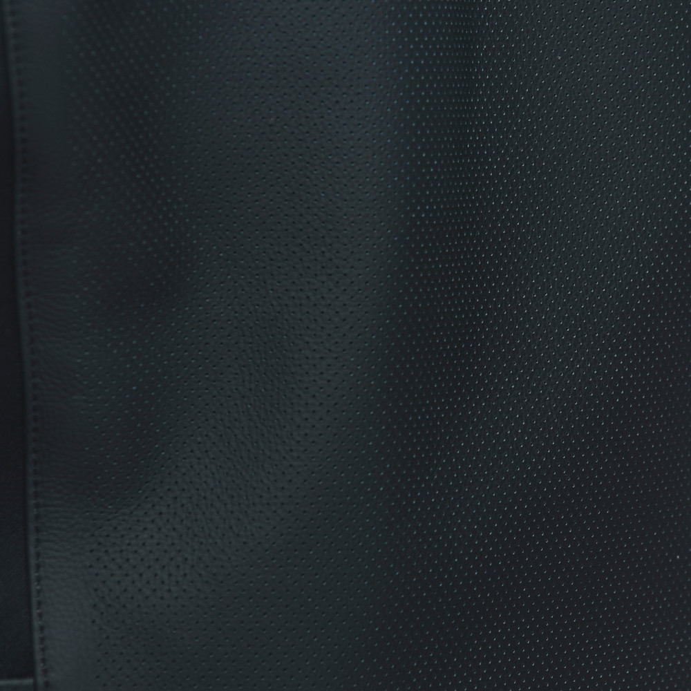 sportiva-giacca-moto-in-pelle-perforata-uomo-black-matt-black-matt-black-matt image number 15