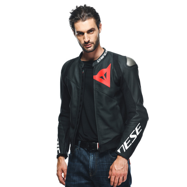 sportiva-giacca-moto-in-pelle-uomo-black-matt-black-matt-black-matt image number 5