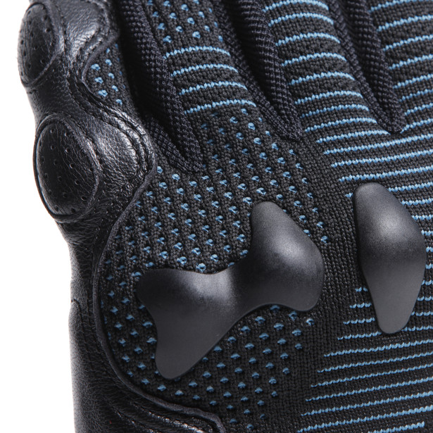 unruly-woman-ergo-tek-gloves-black-ocean-depths image number 7