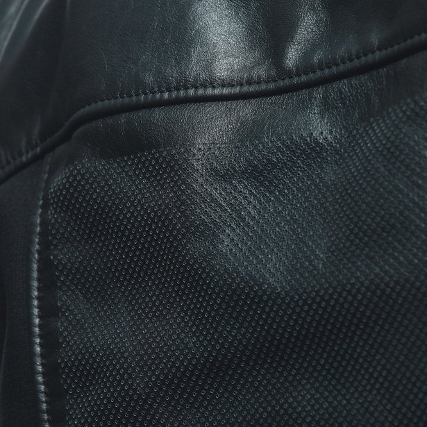 smart-jacket-leather-black image number 15