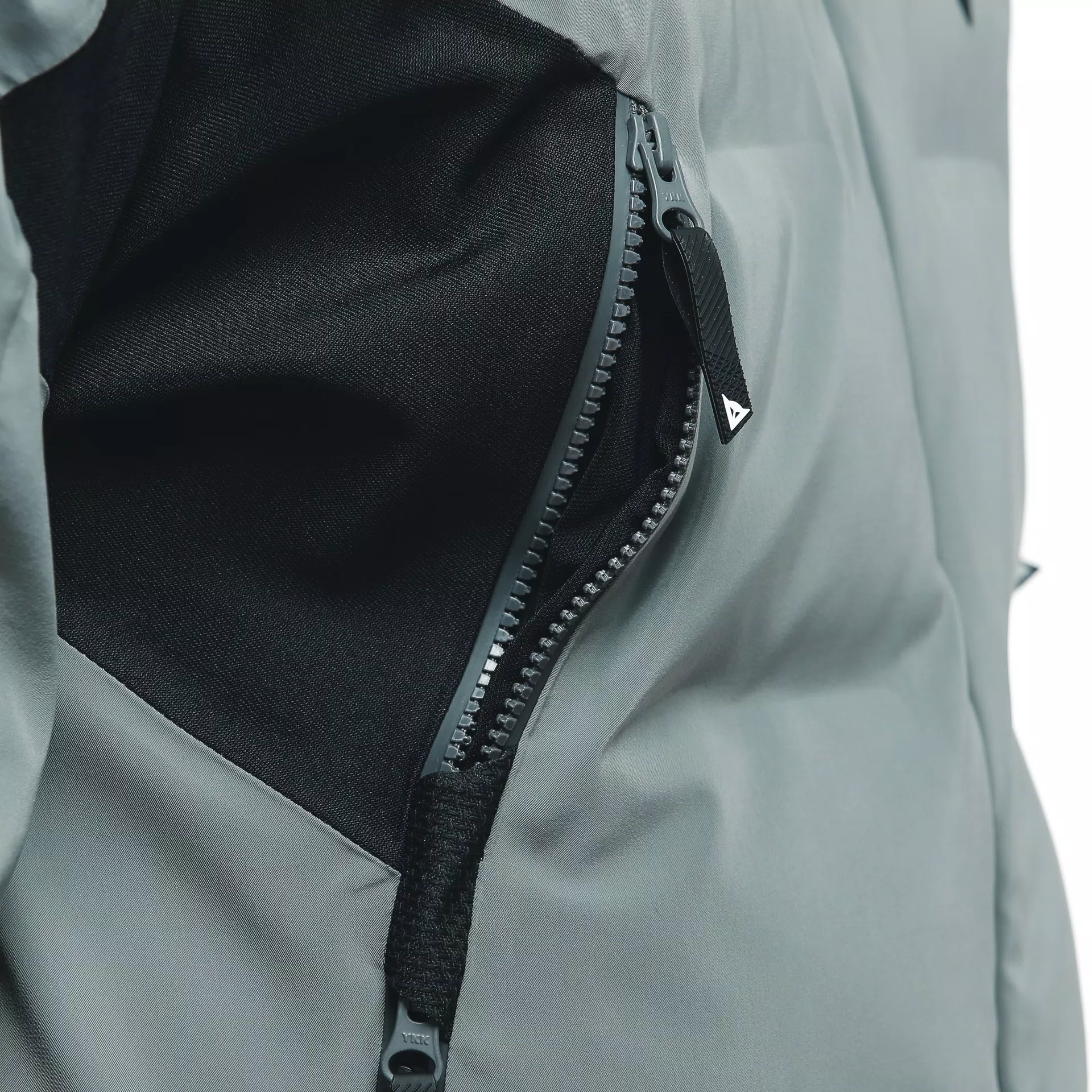 MULTIFUNKTIONALE DAUNENJACKE FÜR HERREN 