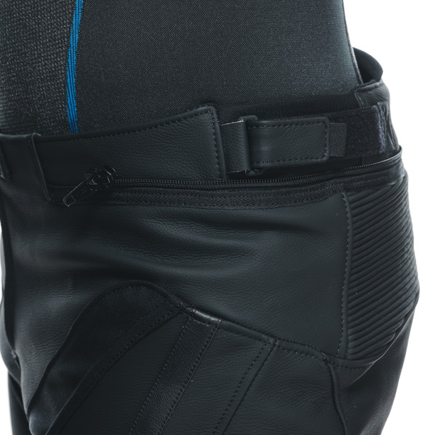 delta-4-leather-pants-black-white image number 10