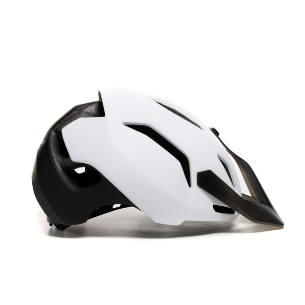 linea-03-bike-helmet-white-black image number 5
