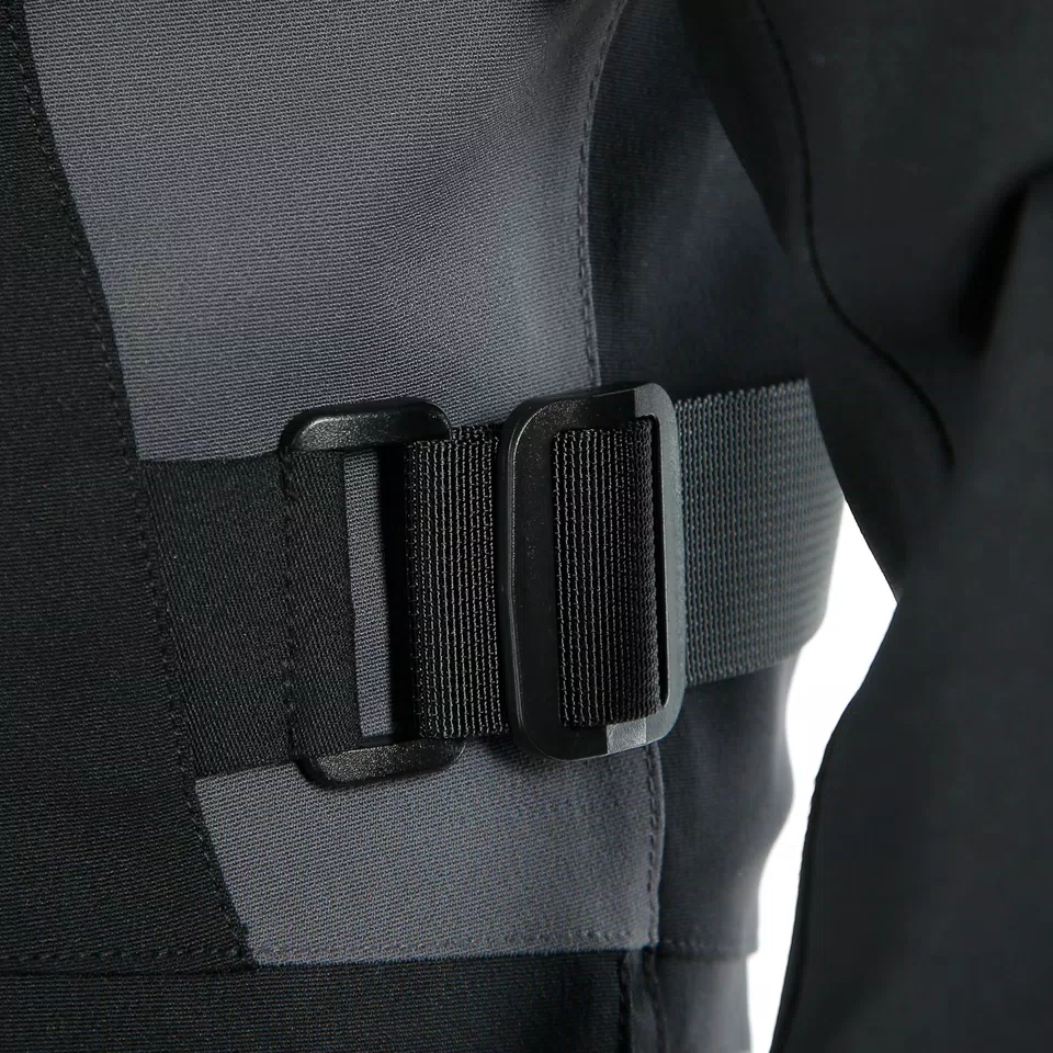 TONALE D-DRY&reg; JACKET -  - 14